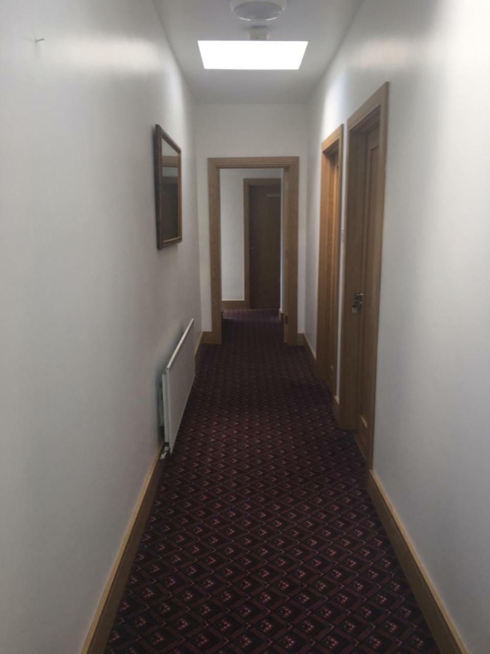 Dalys Accommodation Килкени Екстериор снимка